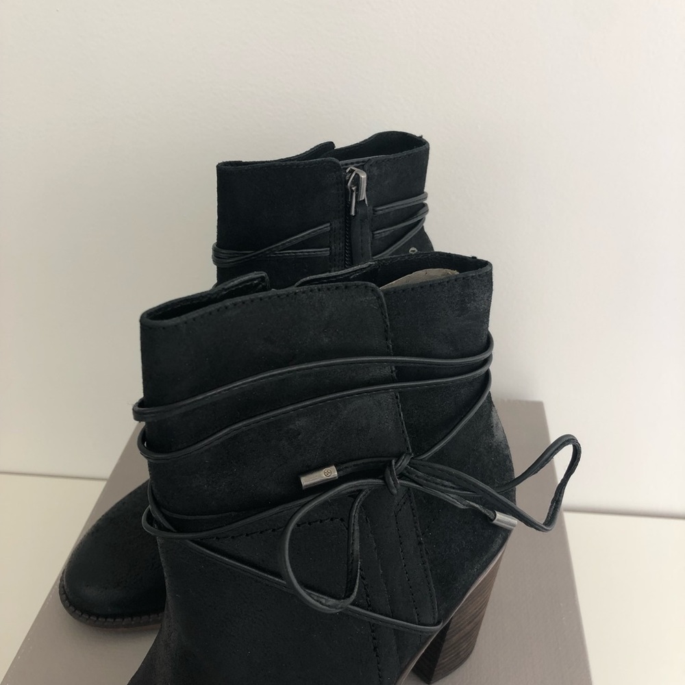 NWT Franco Sarto Edaline Bootie in Black - Picture 8 of 8